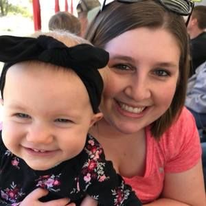 Meet your Posher, Stacy